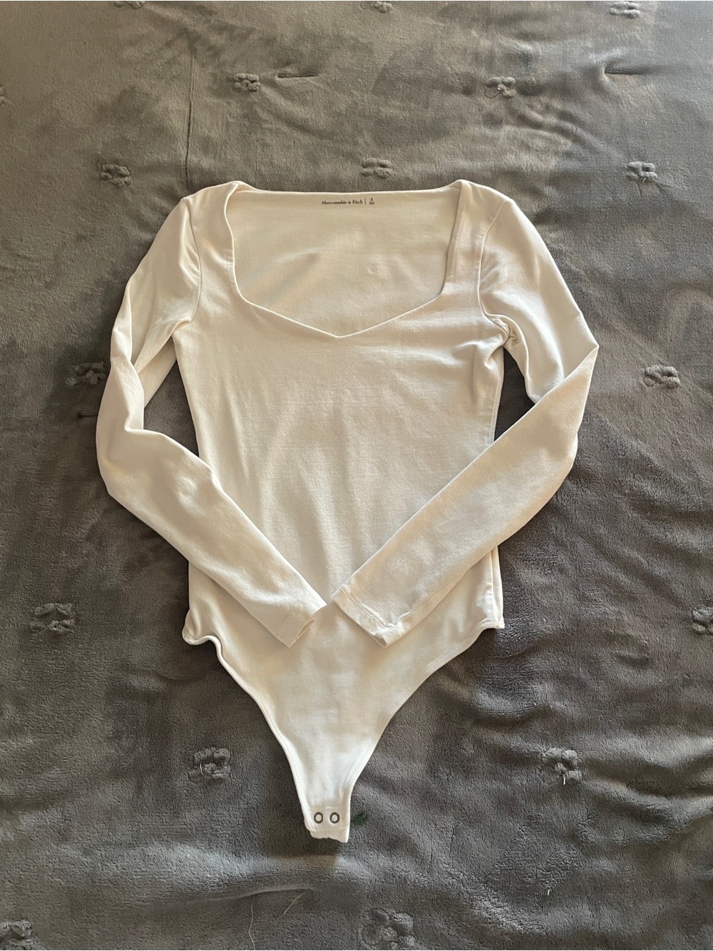 Abercrombie & Fitch Cream Long-Sleeve Square Neck Bodysuit